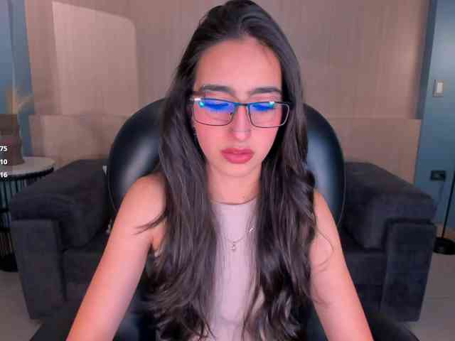 LarisaSmirnov webcam