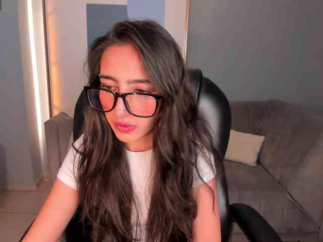 LarisaSmirnov webcam