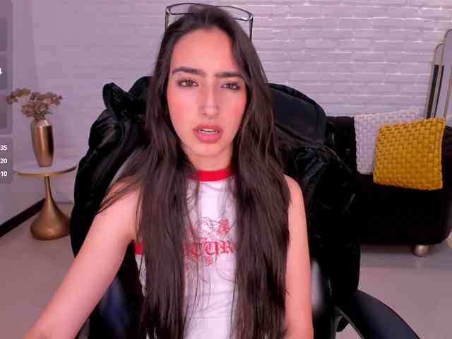 LarisaSmirnov webcam