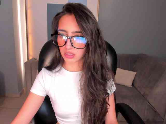 LarisaSmirnov webcam