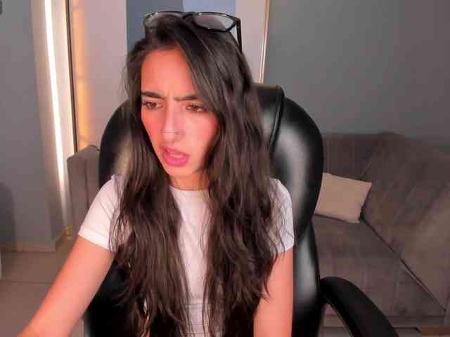 LarisaSmirnov webcam