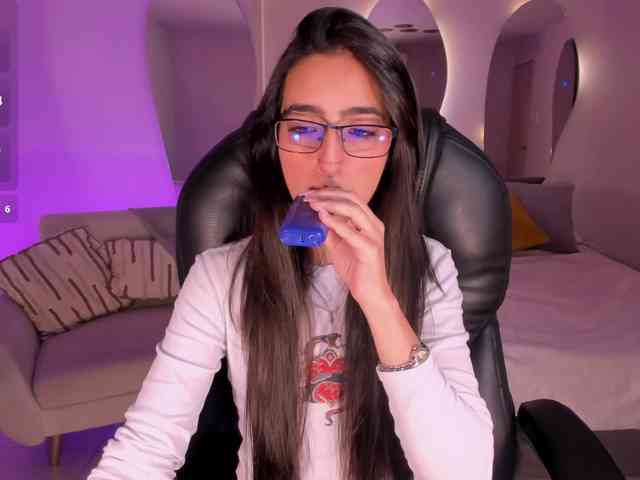 LarisaSmirnov webcam