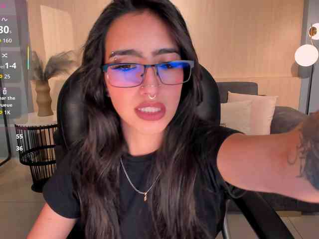 LarisaSmirnov webcam