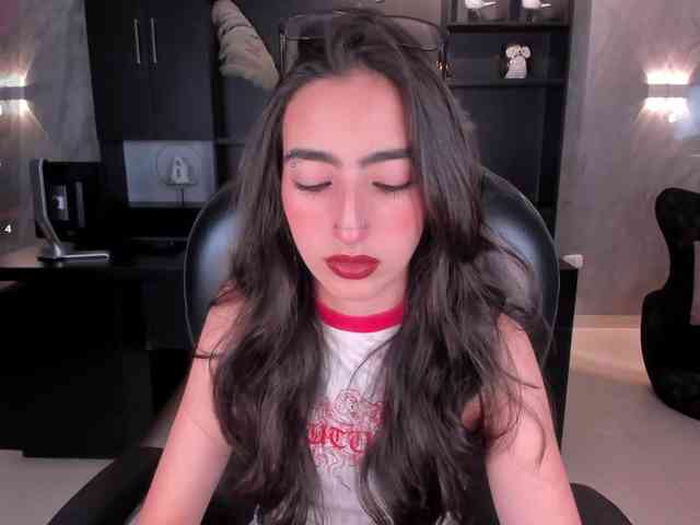 LarisaSmirnov webcam