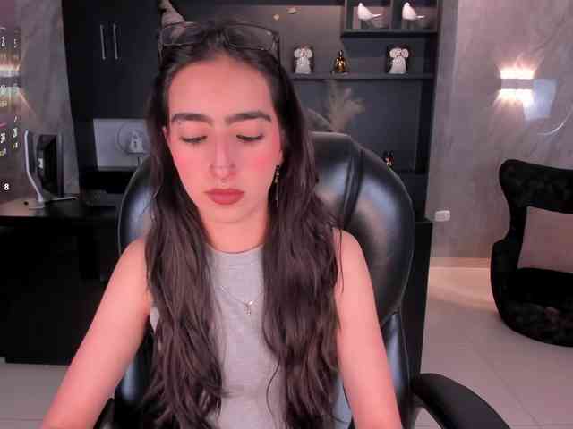 LarisaSmirnov webcam