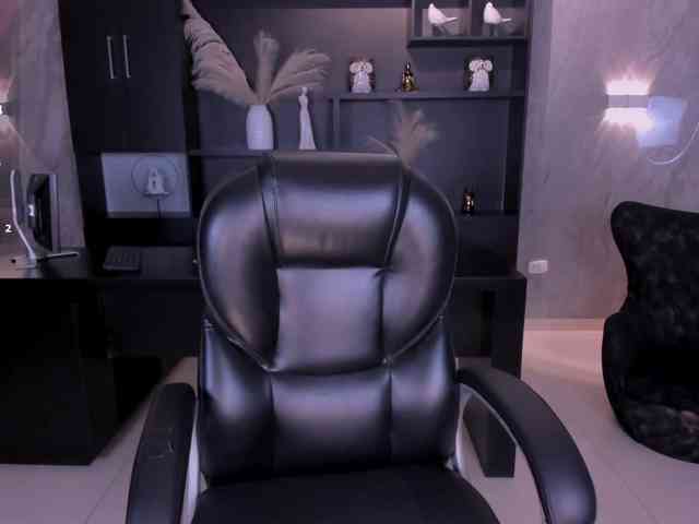 LarisaSmirnov webcam