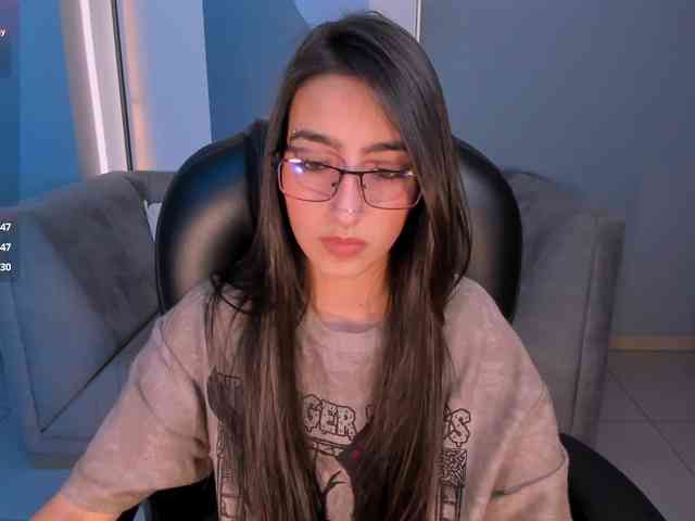 LarisaSmirnov webcam