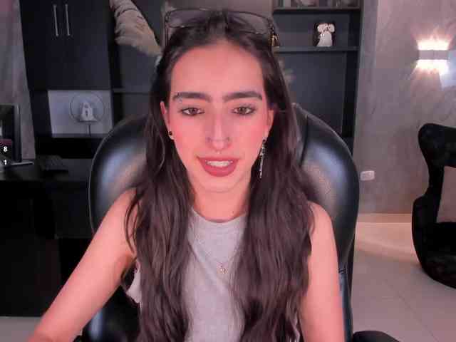 LarisaSmirnov webcam