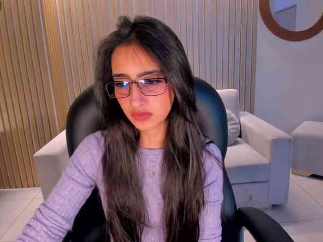 LarisaSmirnov webcam