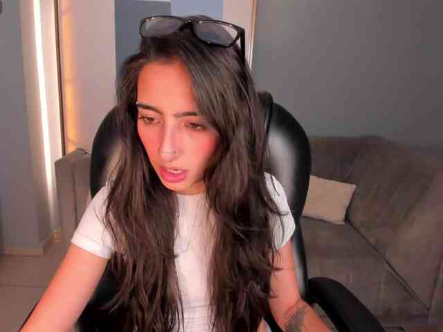 LarisaSmirnov webcam