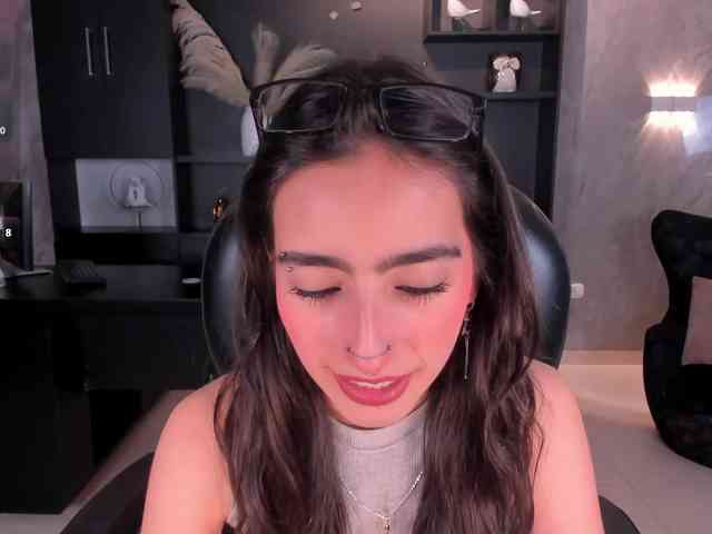 LarisaSmirnov webcam