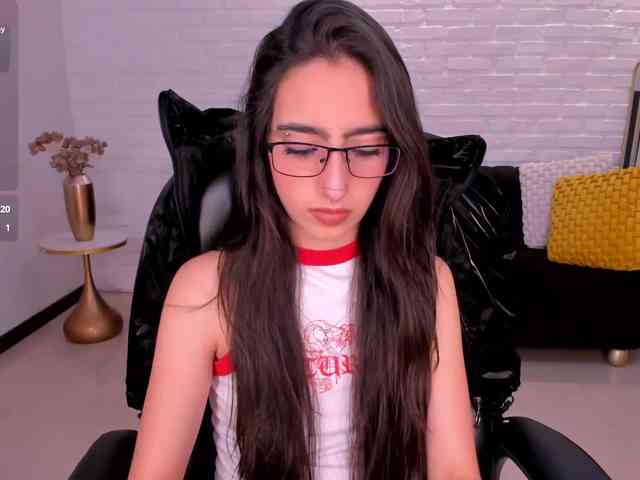 LarisaSmirnov webcam