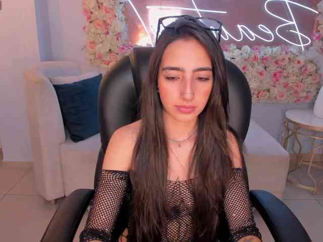 LarisaSmirnov webcam
