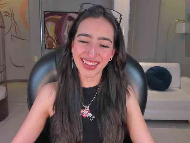 LarisaSmirnov webcam