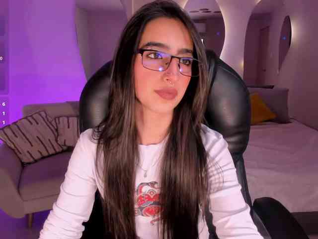 LarisaSmirnov webcam