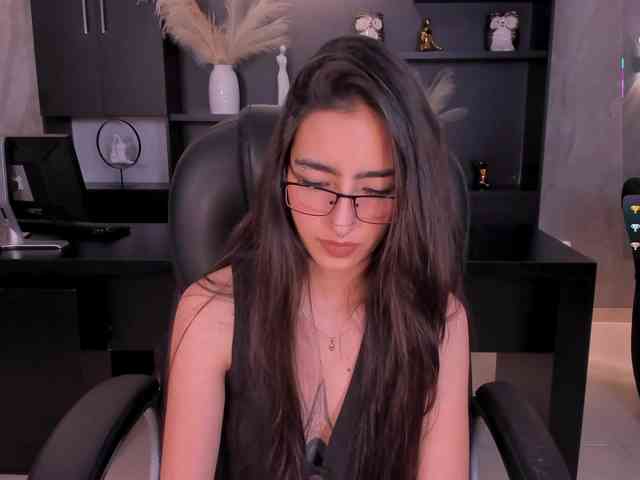 LarisaSmirnov webcam