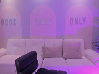 MaiaCollins1 Porn Show