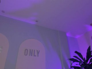 MaiaCollins1 Porn Show