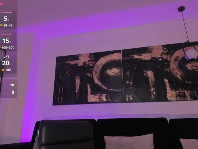 MaiaCollins1's BongaCams show and profile