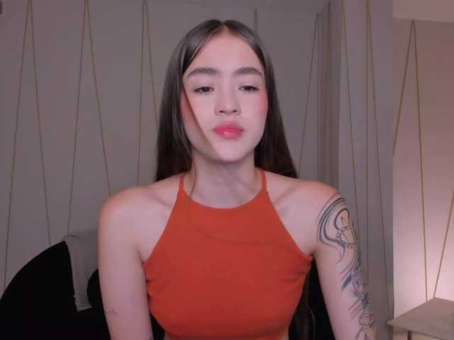 MaiaCollins1's BongaCams show and profile