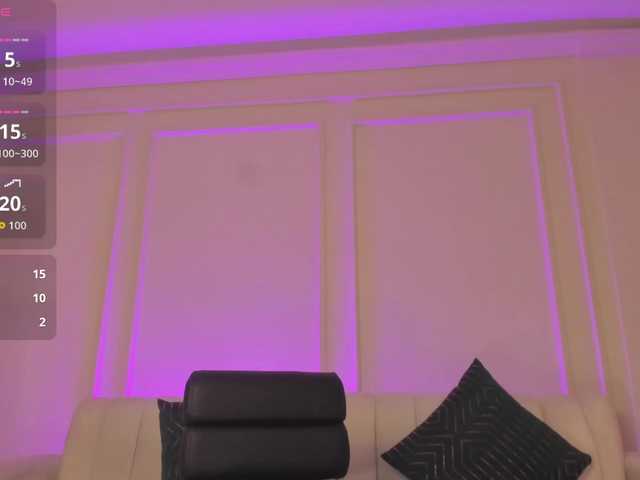 MaiaCollins1's BongaCams show and profile