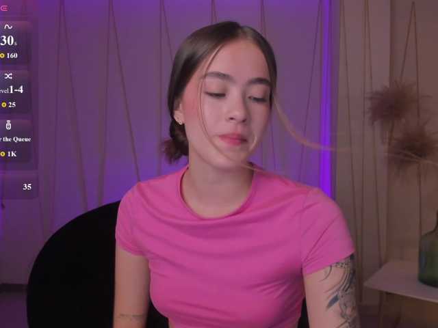 MaiaCollins1's BongaCams show and profile