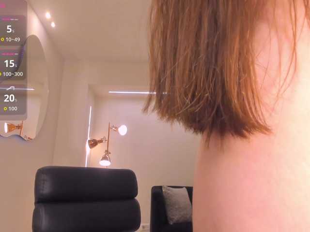 MaiaCollins1's BongaCams show and profile