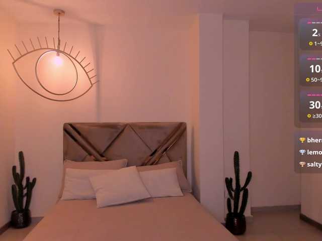 MaiaCollins1 preview