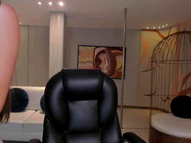 MaiaCollins1 webcam