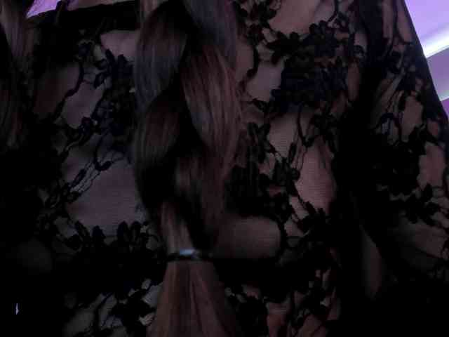 MaiaCollins1 webcam