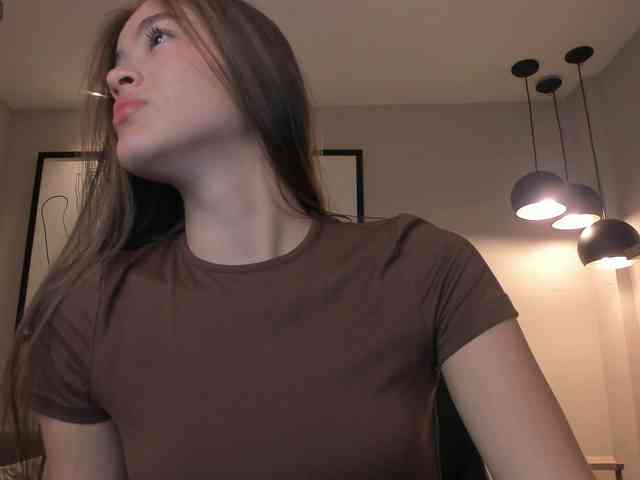 MaiaCollins1 webcam