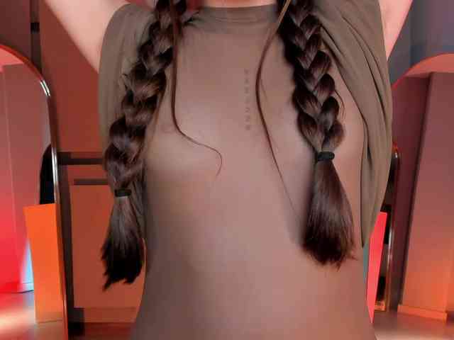 MaiaCollins1 webcam