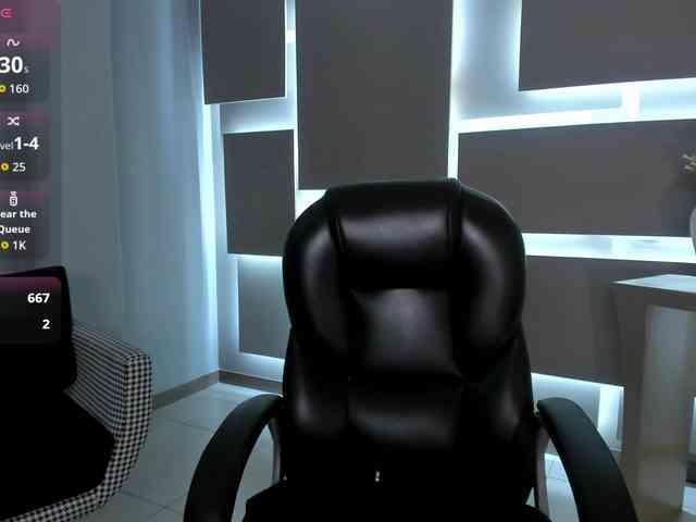 MaiaCollins1 webcam