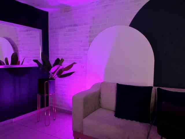 MaiaCollins1 MaiaCollins1