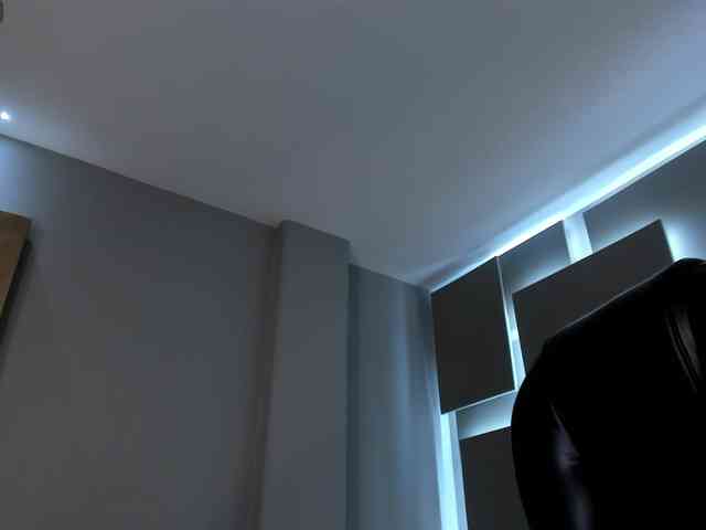 MaiaCollins1 webcam