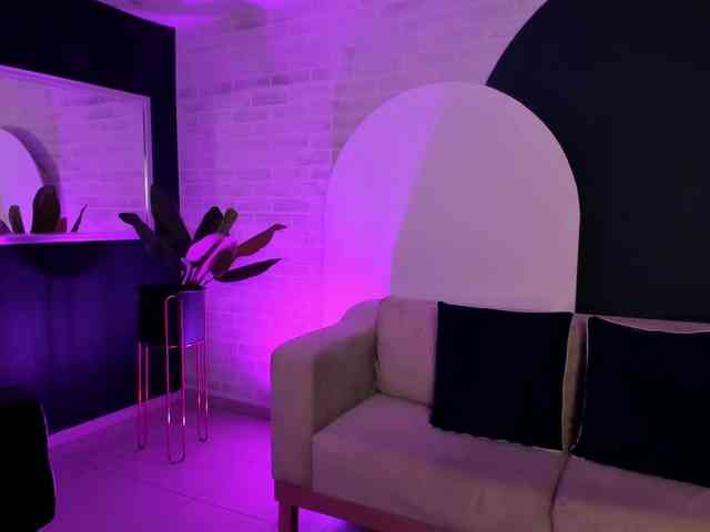 MaiaCollins1 MaiaCollins1