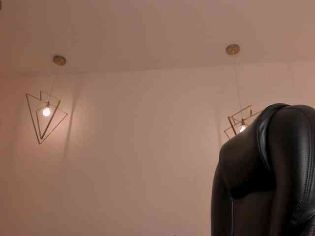 MaiaCollins1 webcam