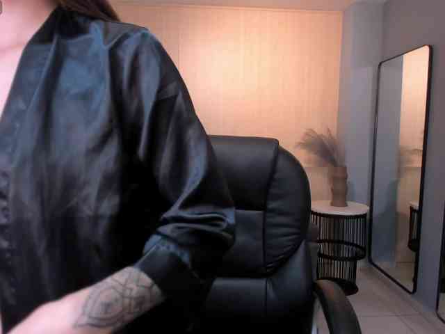 MaiaCollins1 webcam