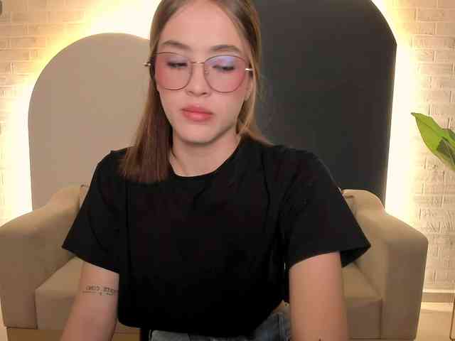 MaiaCollins1 MaiaCollins1