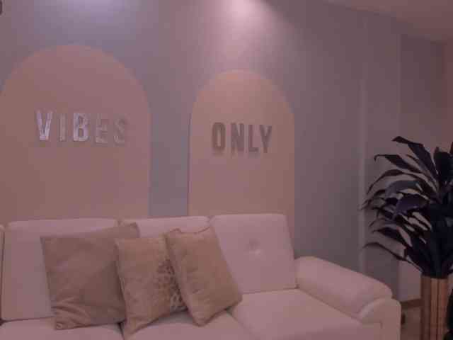 MaiaCollins1 MaiaCollins1