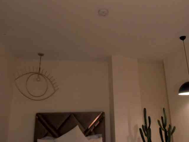 MaiaCollins1 webcam