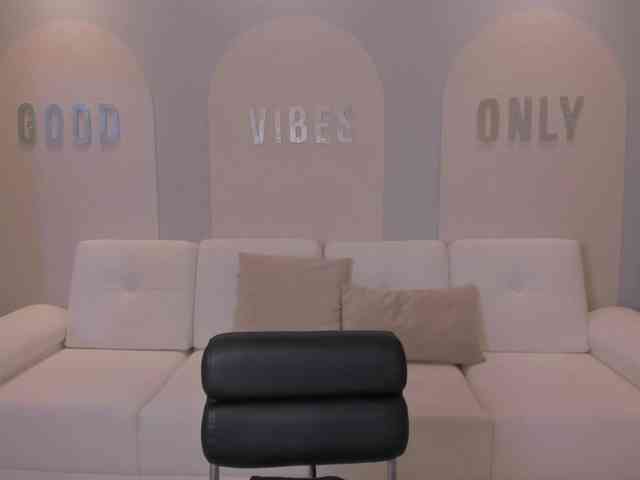 MaiaCollins1 webcam