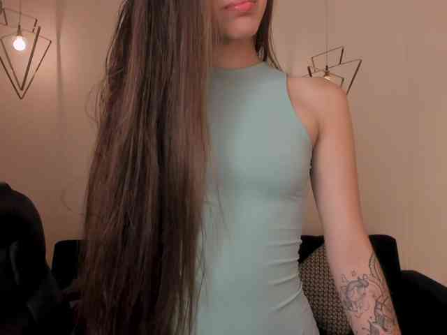 MaiaCollins1 webcam