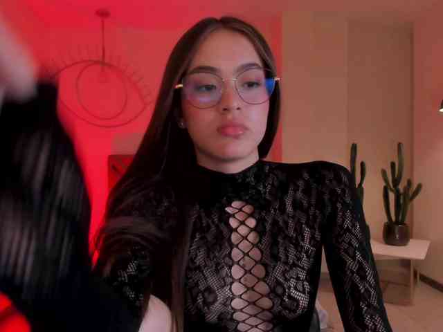 MaiaCollins1 webcam