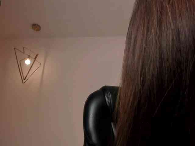 MaiaCollins1 webcam