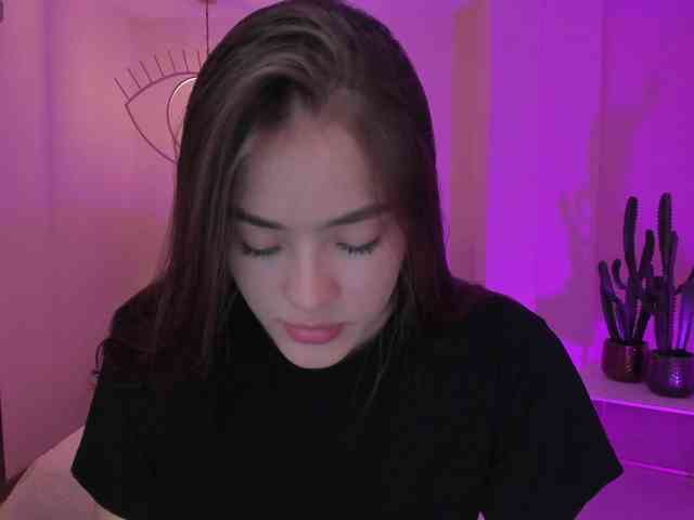 MaiaCollins1 webcam