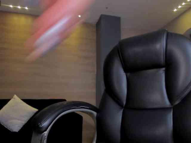 MaiaCollins1 webcam