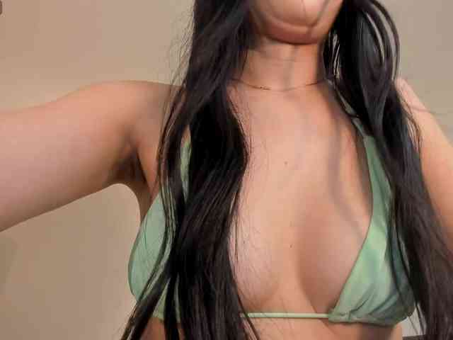 AvaWinters webcam