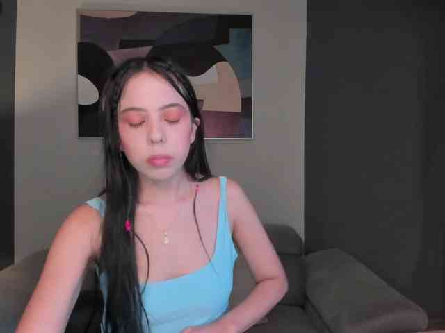 AvaWinters webcam