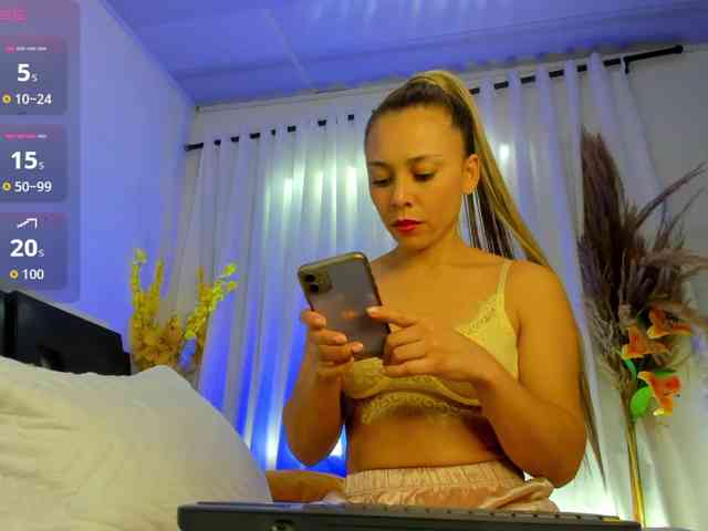 dakotacarvajal webcam